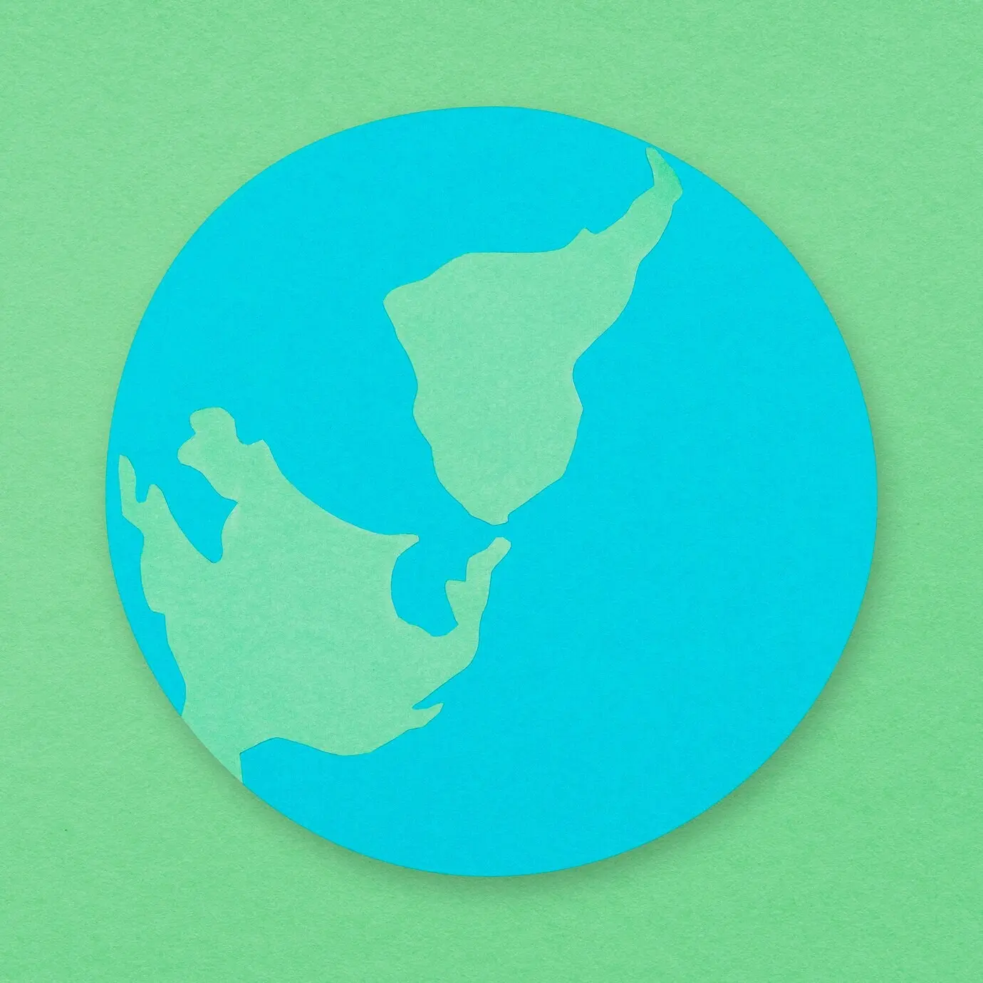 Handgefertigtes Papierelement zum Thema Erde und Umwelt